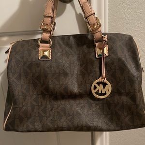 Michael Kors Grayson Large Logo Bag, Brown